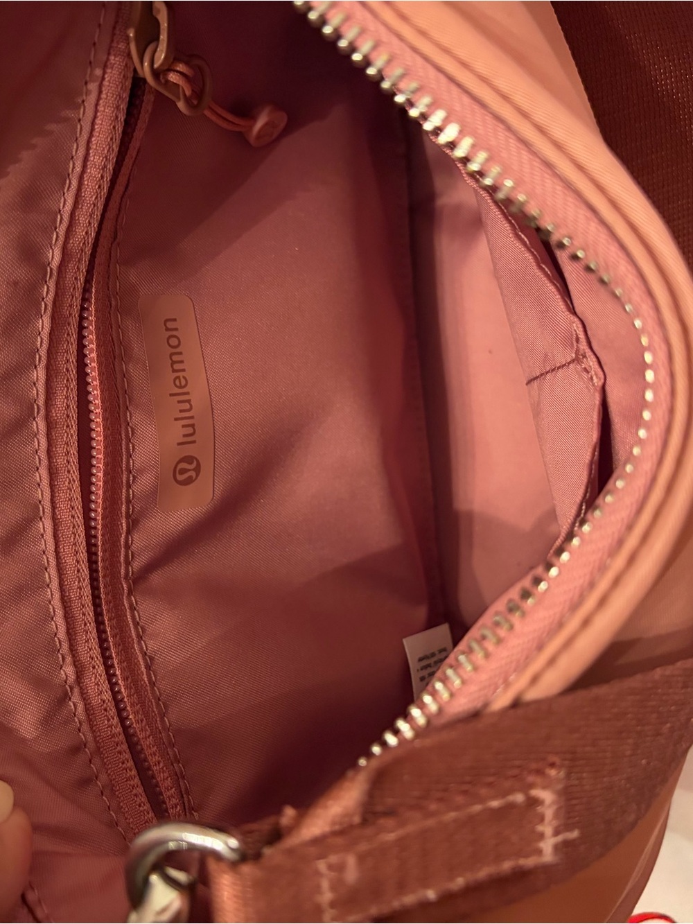 Lululemon shoulder bag - Picture 5 of 7